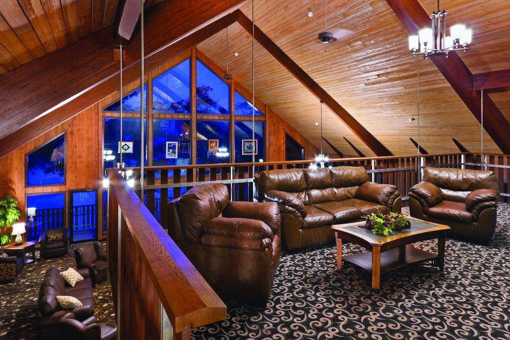 Burr Oak Lodge And Conference Center Glouster Kültér fotó